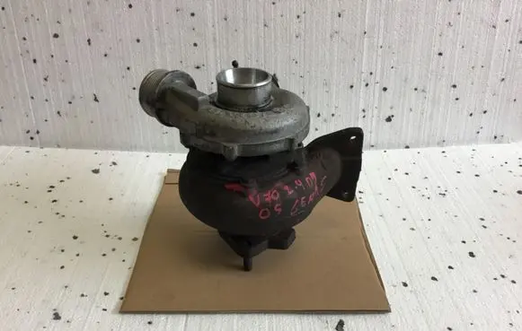 Volvo V70 Turbo 8689592 7231674 GT2052V