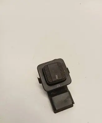 Wing mirror switch