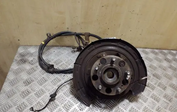 Hyundai ix35 Rear wheel hub