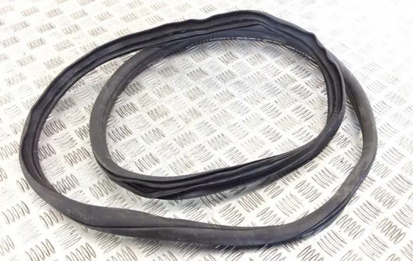 Mercedes-Benz C W205 Rubber seal rear door A2056970115