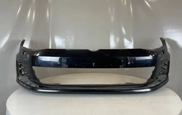 Volkswagen Golf VII Front bumper 5G0807221L 5G0807221LAD