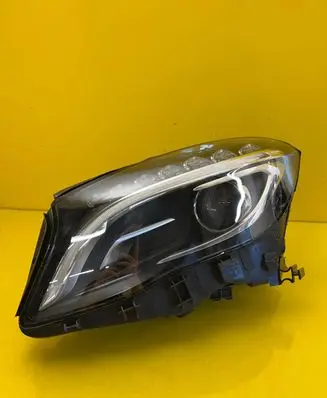Mercedes-Benz GLA W156 Headlight/headlamp A1569061900