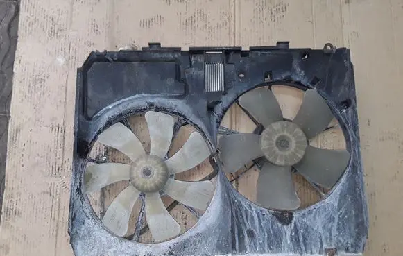 Lexus RX 300 Fan set 4227501110
