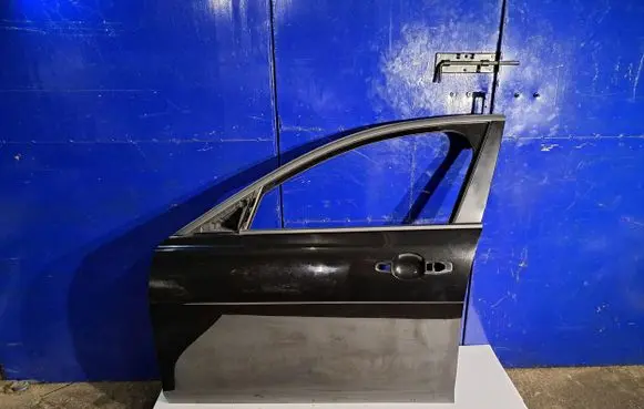 Jaguar XE Front door FRONTLEFTDOOR