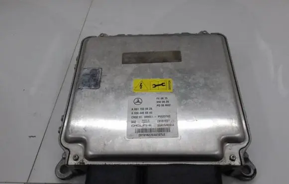Mercedes-Benz E W212 Engine control unit/module A6511500826