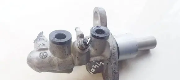 Volkswagen Touran I Master brake cylinder 1k0945459a