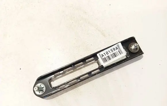 Opel Vectra C Seat belt adjustment rail 