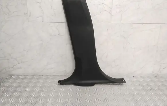 BMW 2 F45 (B) pillar trim (bottom) 7302433