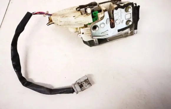 Honda Jazz Front door lock