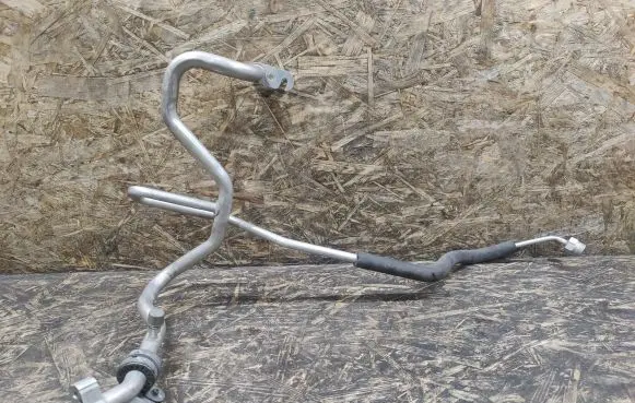 Mazda CX-9 Air conditioning (A/C) pipe/hose