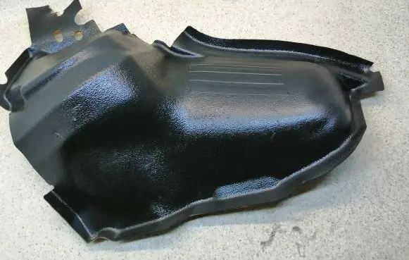 Foot area side trim