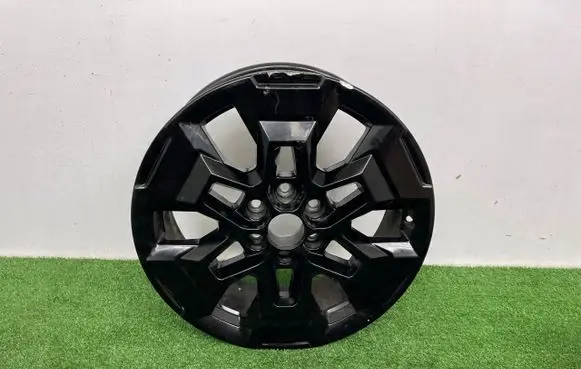 Nissan Navara D40 R18 alloy rim 6X114