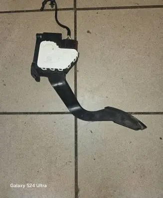 Peugeot Boxer Accelerator throttle pedal 013744360800 44460800