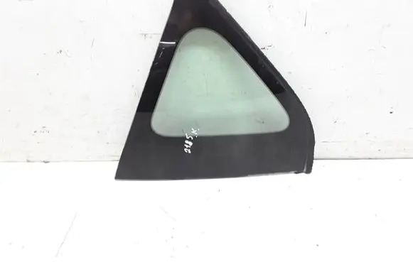 Toyota RAV 4 (XA30) Rear side window
