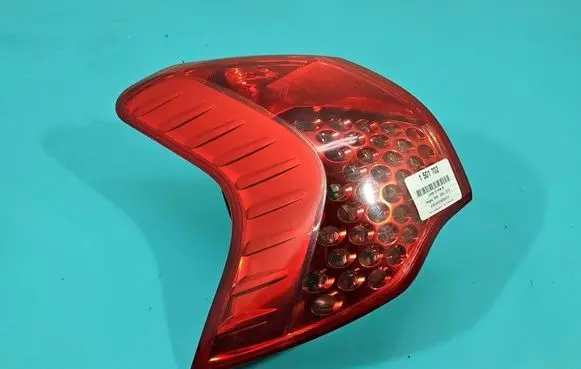 Peugeot 3008 I Rear/tail lights 26039013 IMPRK1501702