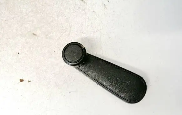 Volkswagen Jetta II Front door window winding handle 191837579