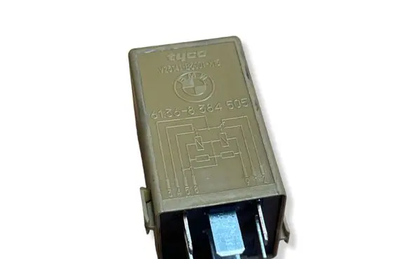 BMW 3 E92 E93 Window wiper relay 61368384505