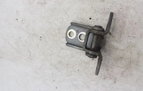 Nissan X-Trail T30 Front door upper hinge NOCODE