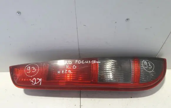 Rear/tail lights