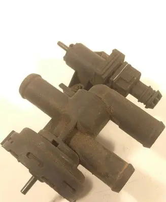 Saab 9-5 Coolant heater control valve 90457666 90457649