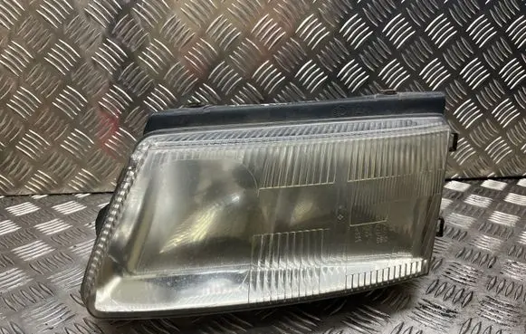 Volkswagen PASSAT B5 Headlight/headlamp