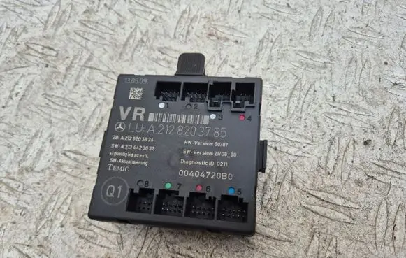 Mercedes-Benz C W204 Door control unit/module A2128203785