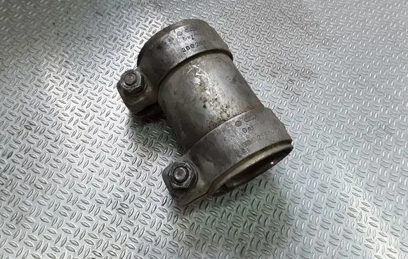 Volkswagen Phaeton Muffler pipe connector clamp 3D0253141B