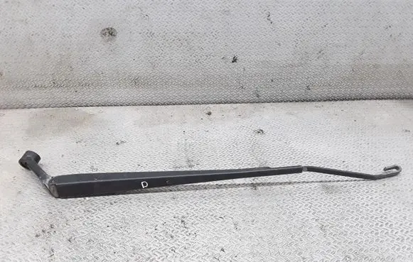 Toyota Avensis T250 Front wiper blade arm