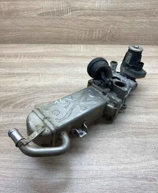 Skoda Superb B6 (3T) EGR valve cooler 03L131512AT 0280751012