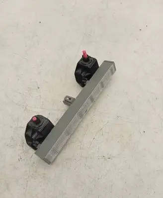 Toyota Auris E180 Third/center stoplight 8157005100