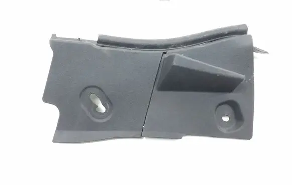 Engine bonnet/hood lock trim molding