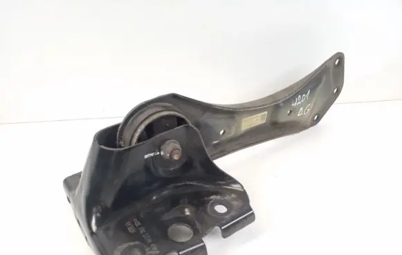 Mercedes-Benz CLA C118 X118 Rear upper control arm/wishbone A2473520800