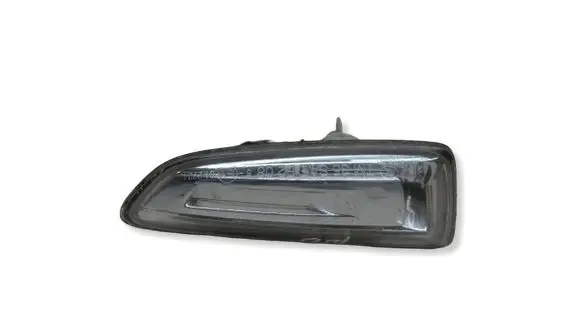 Opel Astra J Front fender indicator light 13273104