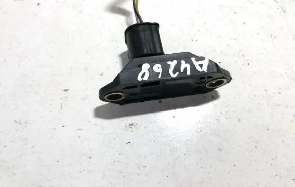 Volkswagen PASSAT CC Airbag deployment crash/impact sensor 3c0907651 ph0947