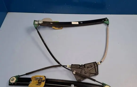 Audi A6 S6 C8 4K Front window lifting mechanism without motor 4K0837461