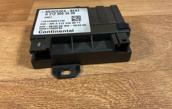 Mercedes-Benz E W212 Fuel injection pump control unit/module A2129003408 110123502419E 5WK11555FBF