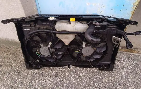 Mazda 6 Coolant radiator
