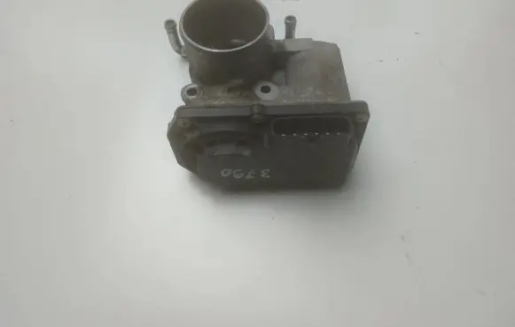 Suzuki Swift II Throttle valve 13400-69L00