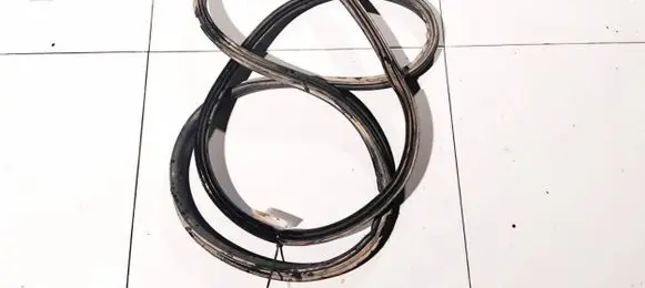 KIA Sorento Rubber seal rear door 