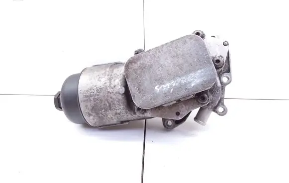 Engine oil radiator