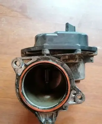Volkswagen Crafter EGR valve V29007881 03L131501R