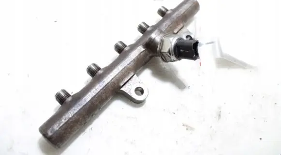 Fuel main line pipe