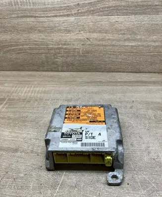 Toyota Corolla E120 E130 Airbag control unit/module 8917013040 2310002440