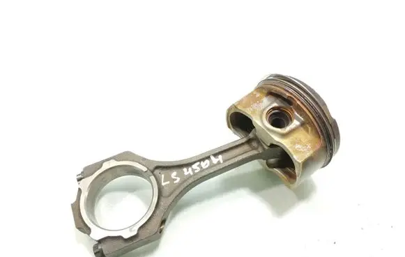 Lexus GS 300 350 430 450H Piston with connecting rod 