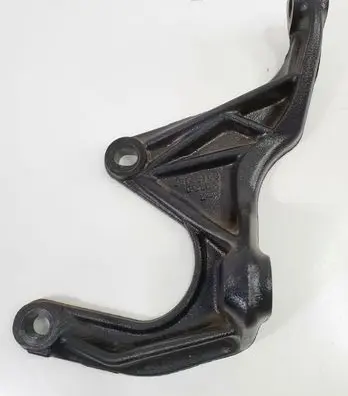 Volvo S60 Engine mounting bracket 30735708