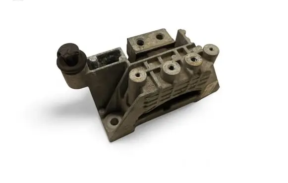 Chrysler Pacifica Gearbox mount P68237966AE