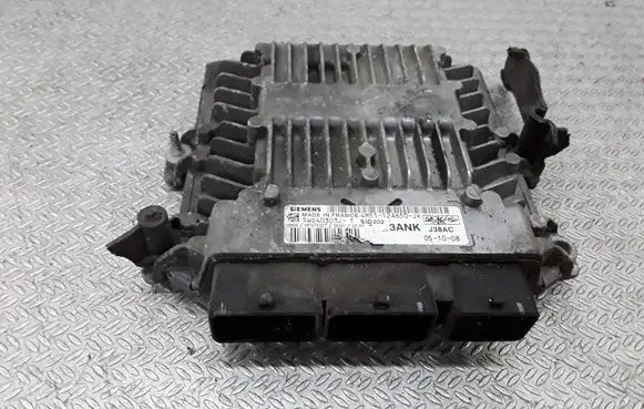 Ford Focus Engine control unit/module 4M5112A650JK 5WS40303J