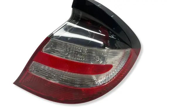 Mercedes-Benz C W203 Rear/tail lights A2038202664