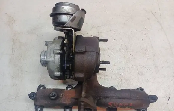 Ford Galaxy Turbo 038253019N GT1749V 7136734