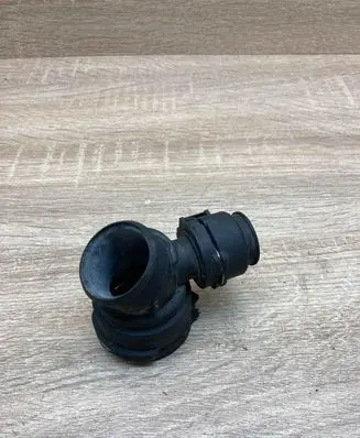 BMW X5 E70 Engine coolant pipe/hose 7799184